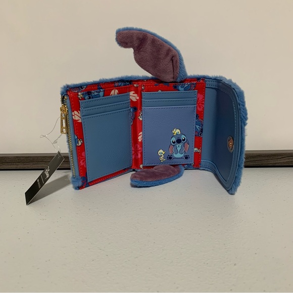 Her Universe Disney Lilo & Stitch Duckling Plush Mini Backpack & Wallet-New - Picture 10 of 16